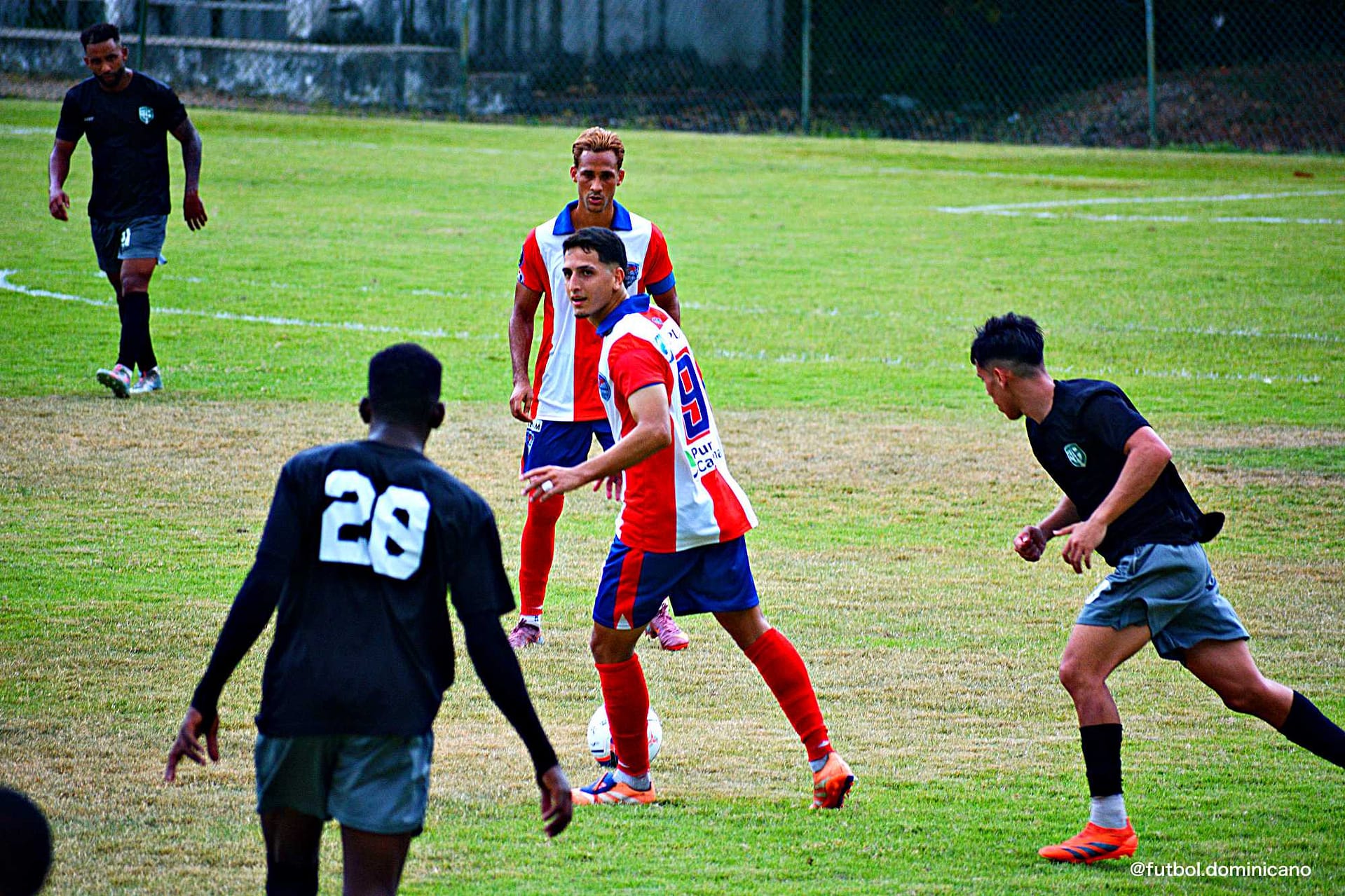DelfinesVsJarabacoa-futboldominicano.com7K1_0072