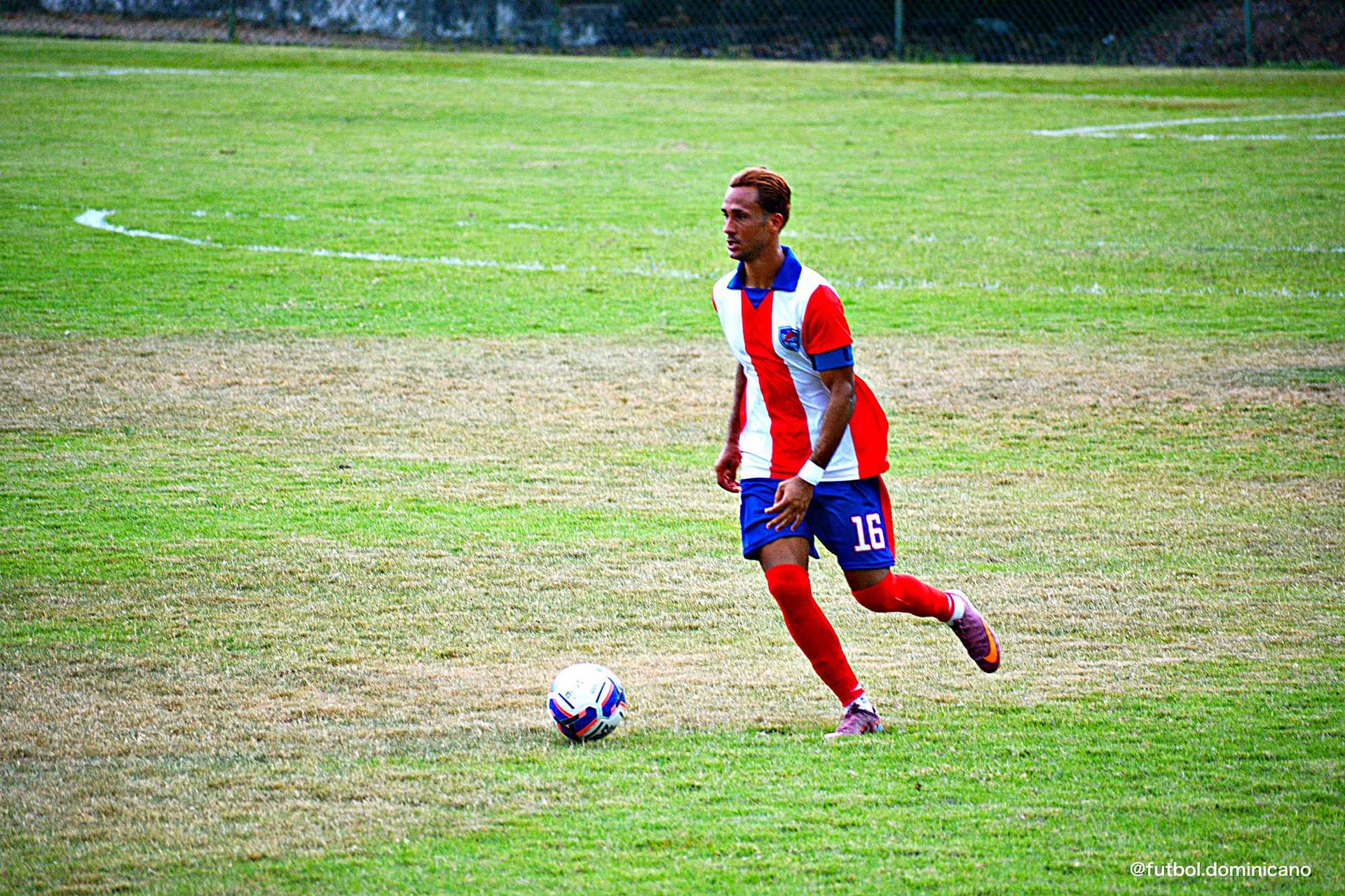 DelfinesVsJarabacoa-futboldominicano.com7K1_0075