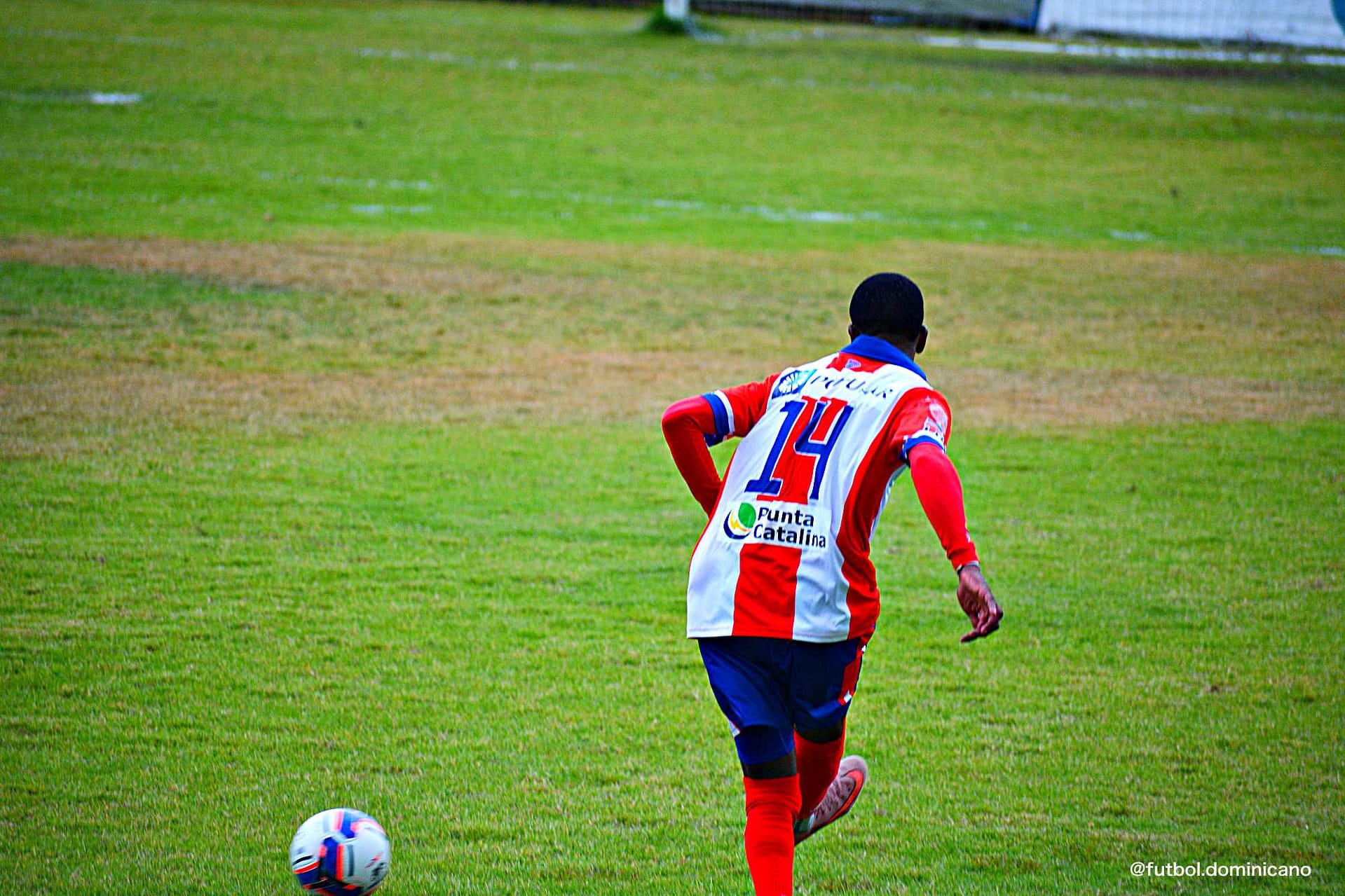 DelfinesVsJarabacoa-futboldominicano.com7K1_0082