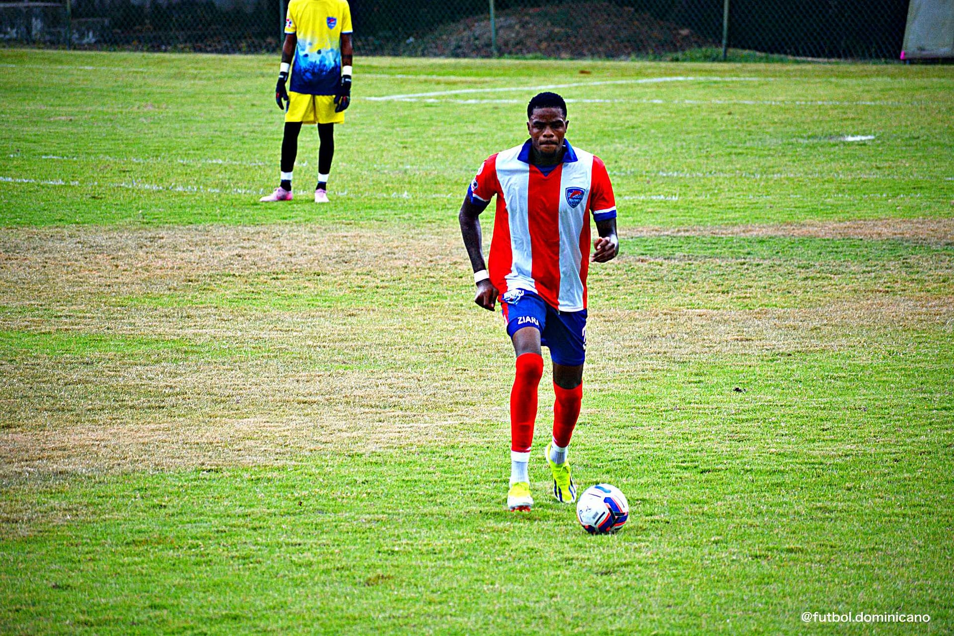 DelfinesVsJarabacoa-futboldominicano.com7K1_0087