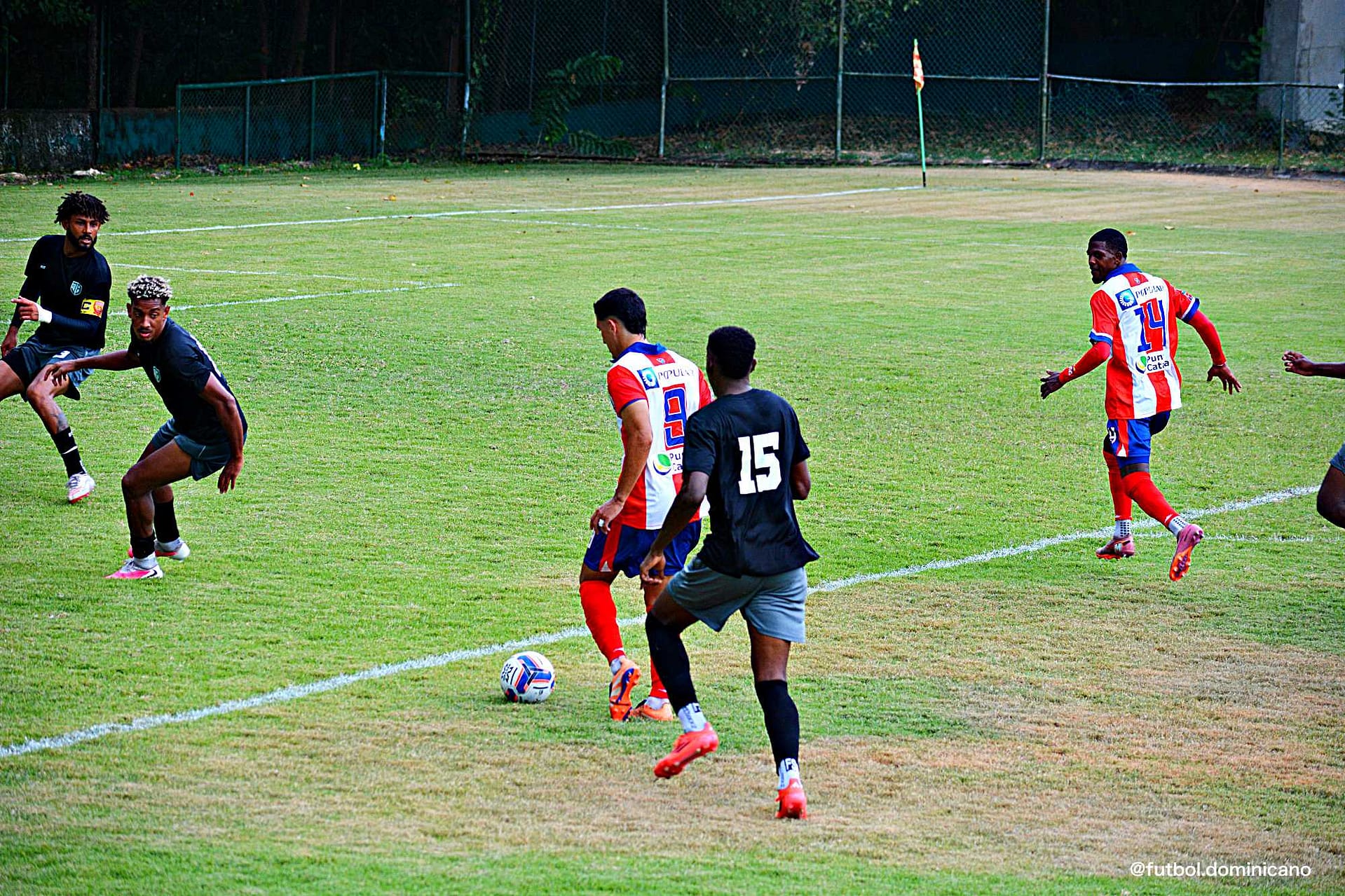 DelfinesVsJarabacoa-futboldominicano.com7K1_0092