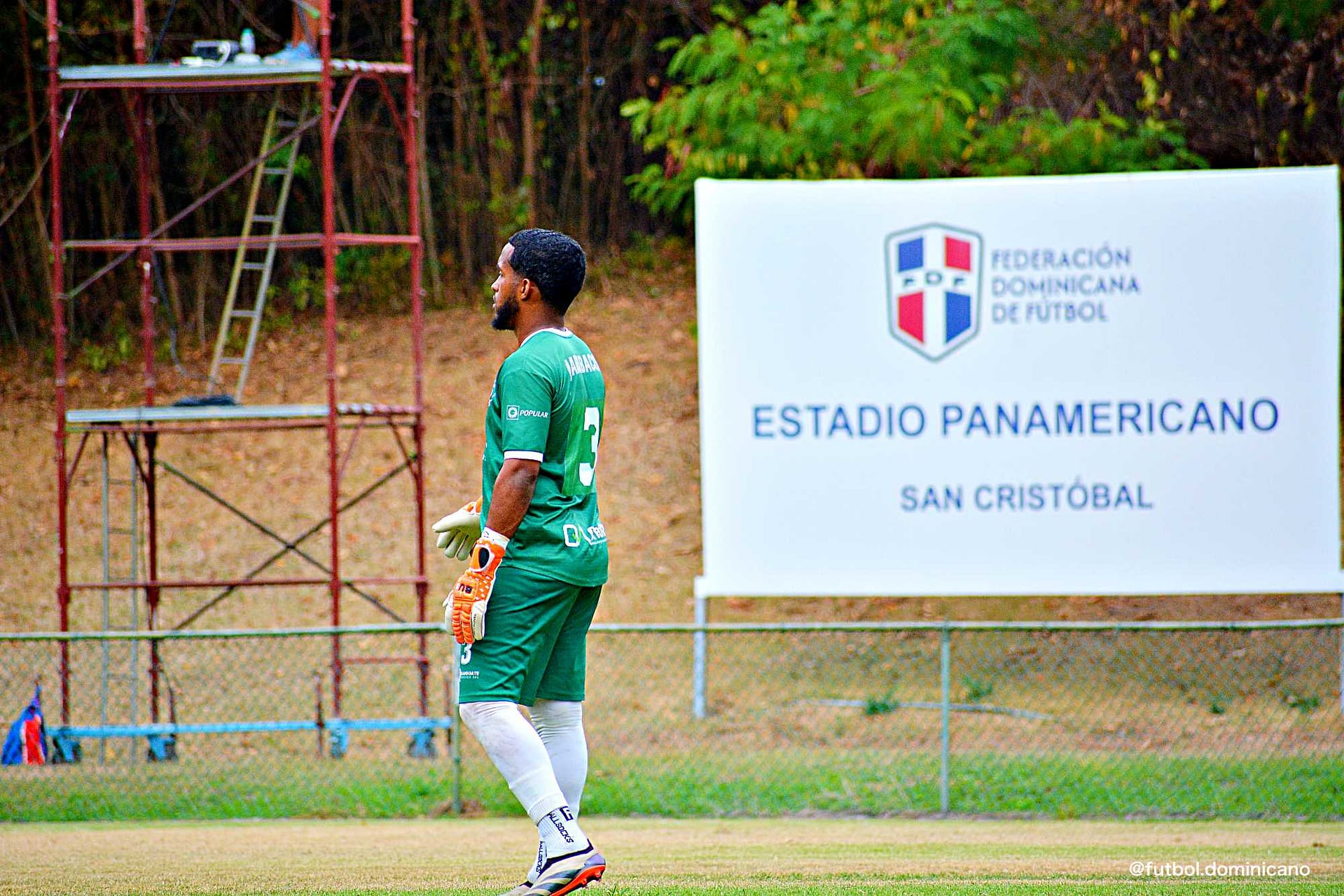 DelfinesVsJarabacoa-futboldominicano.com7K1_0241