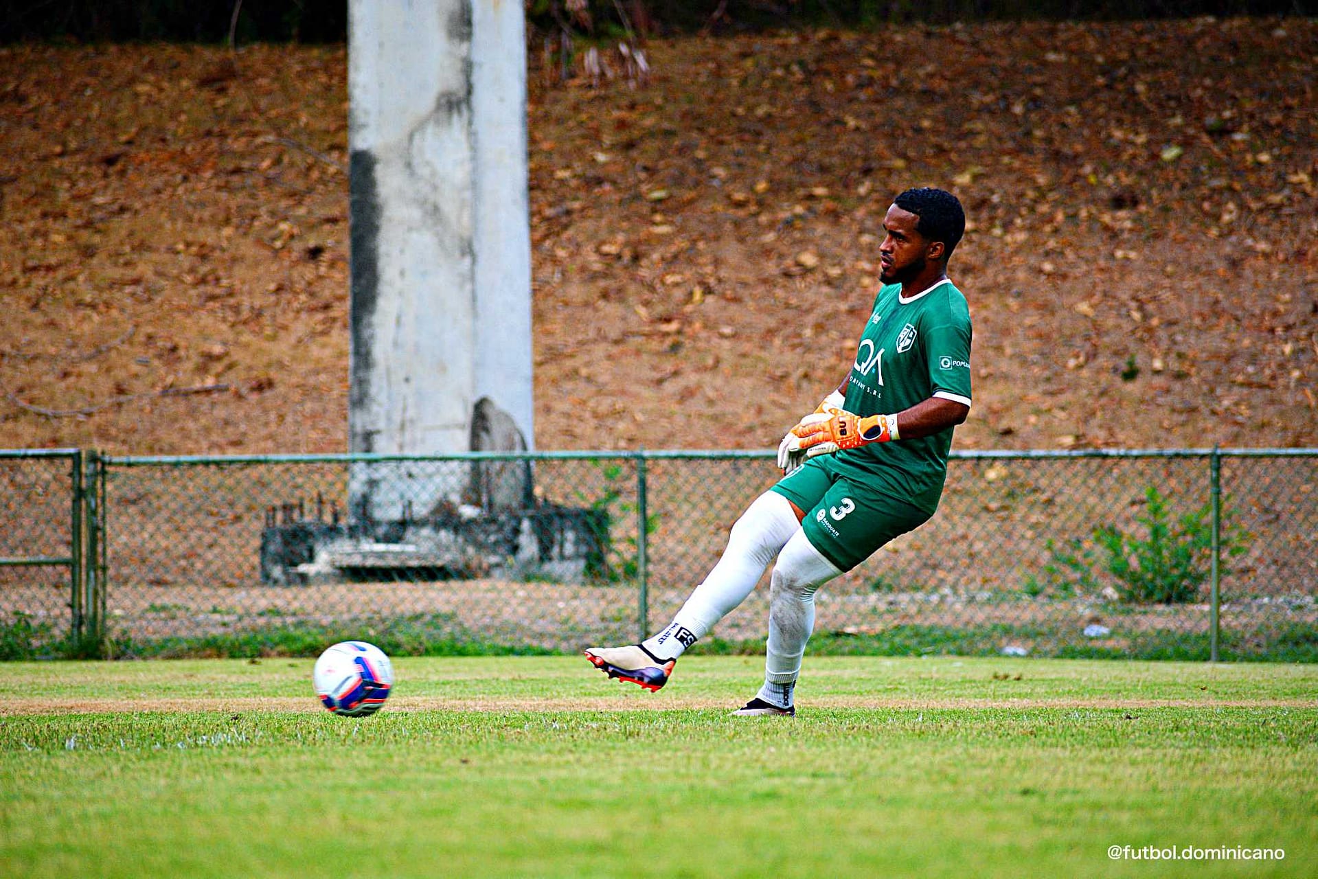 DelfinesVsJarabacoa-futboldominicano.com7K1_0256