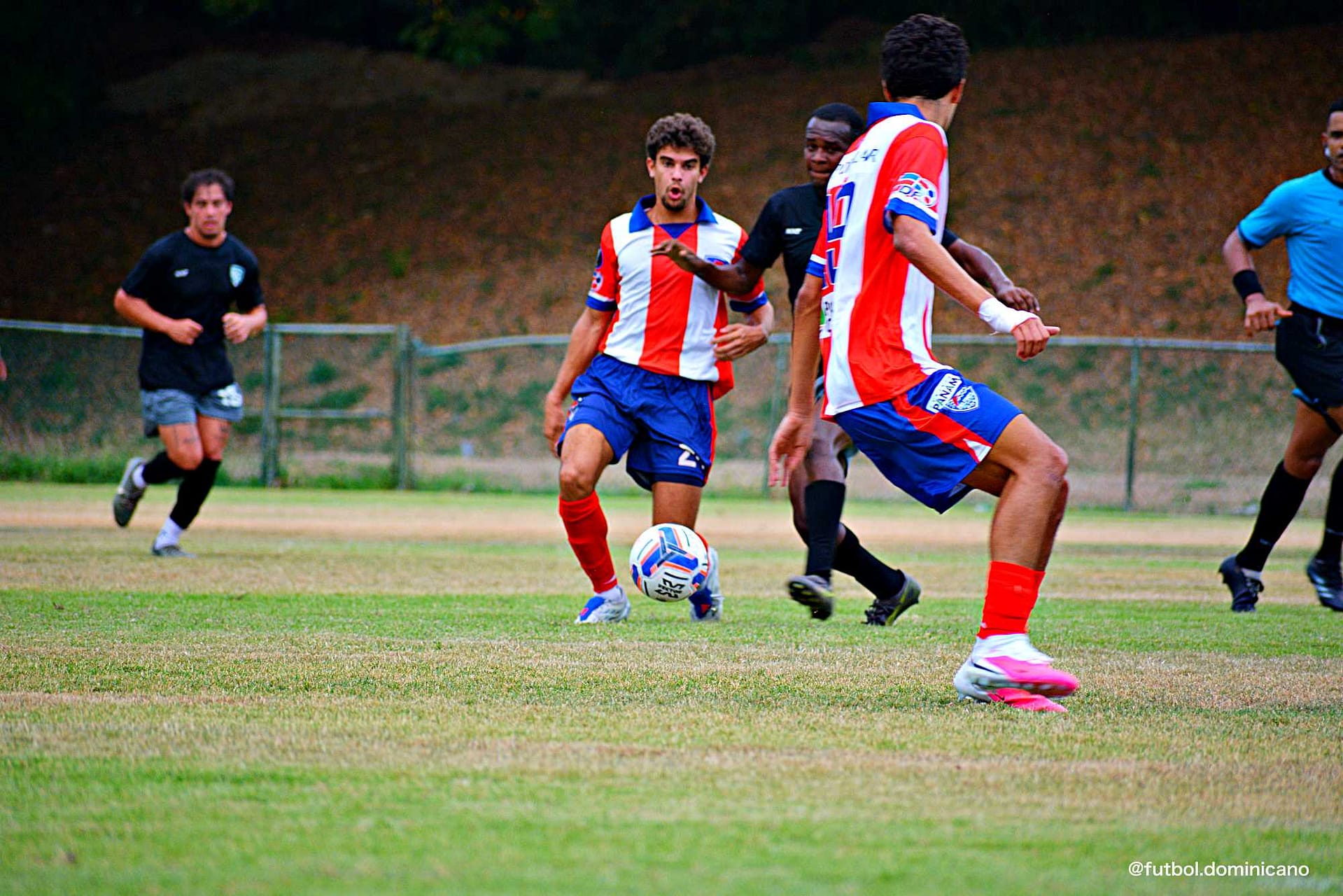 DelfinesVsJarabacoa-futboldominicano.com7K1_0284