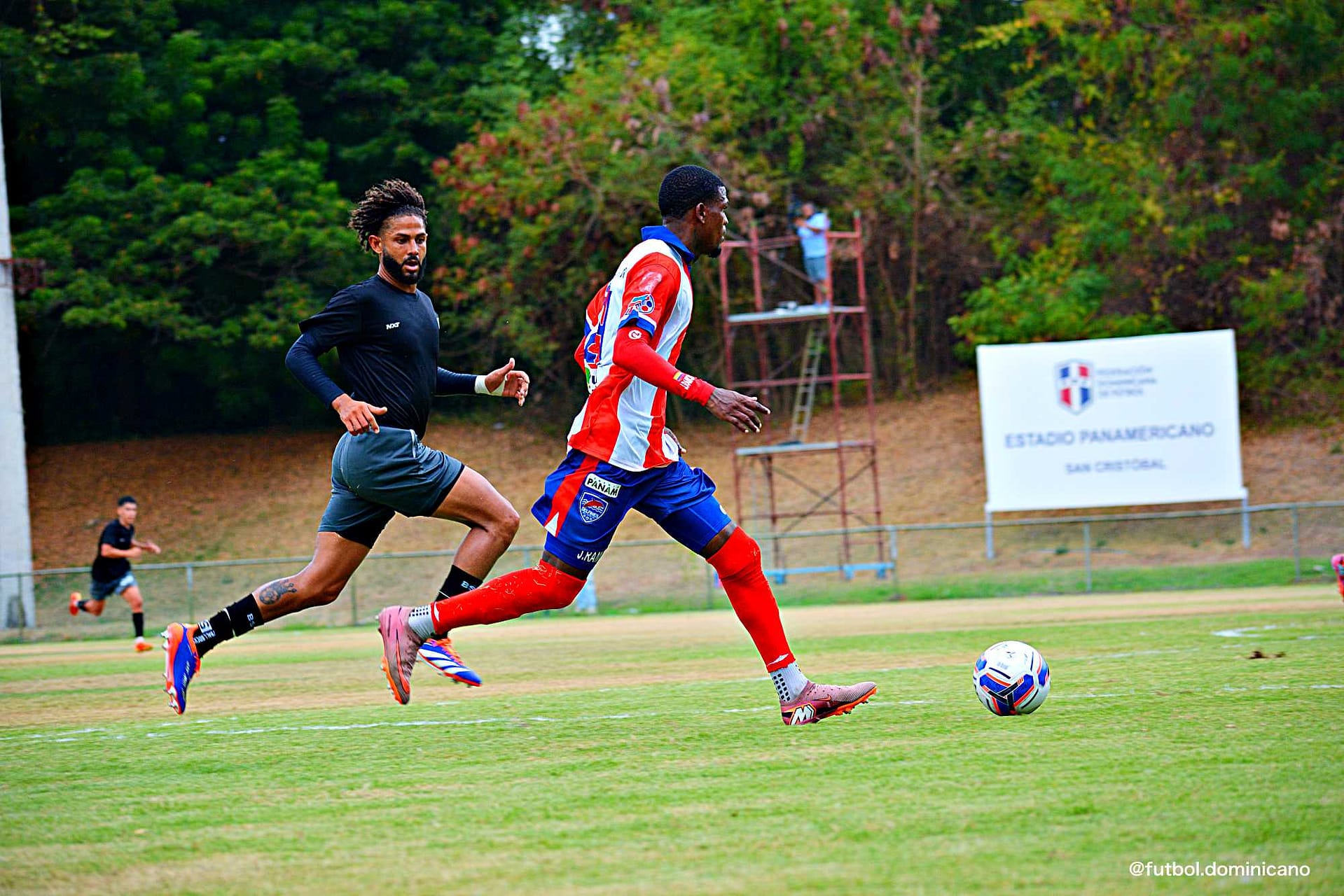 DelfinesVsJarabacoa-futboldominicano.com7K1_0288