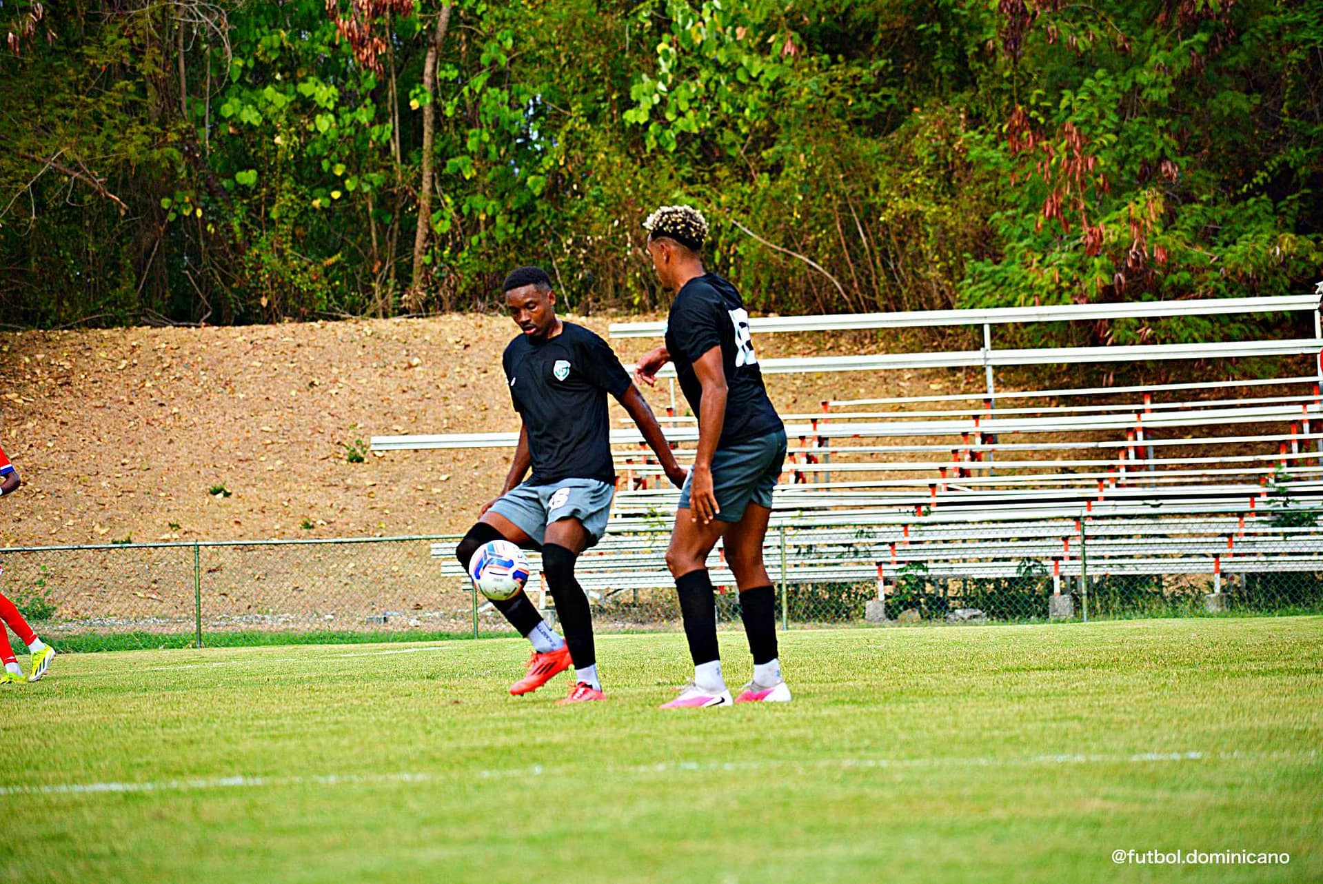DelfinesVsJarabacoa-futboldominicano.com7K1_0181