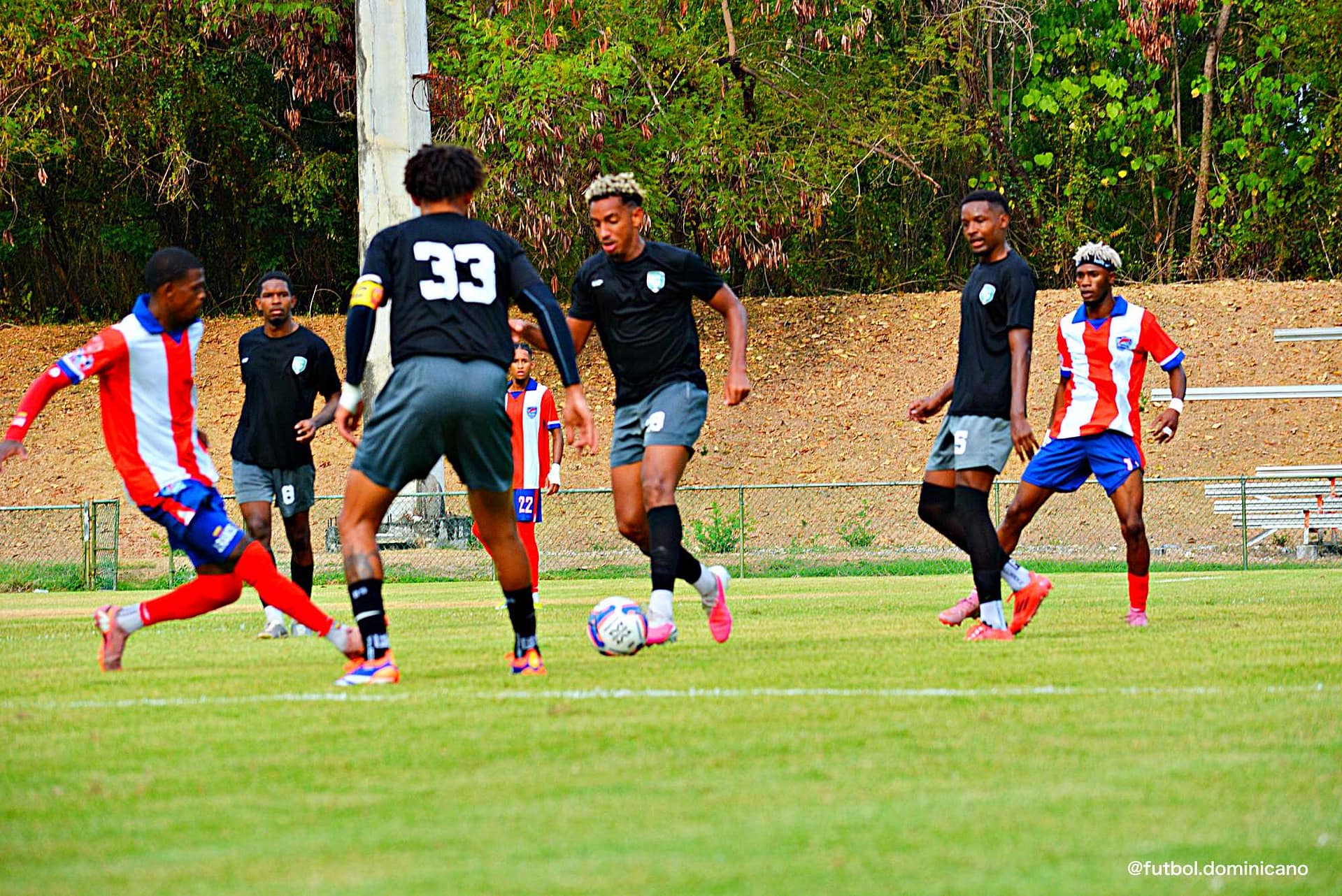 DelfinesVsJarabacoa-futboldominicano.com7K1_0182