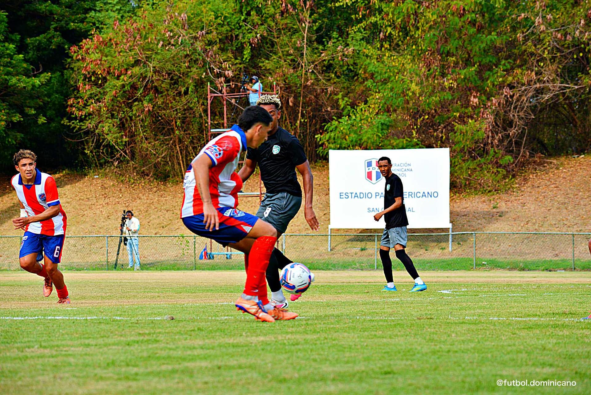DelfinesVsJarabacoa-futboldominicano.com7K1_0183