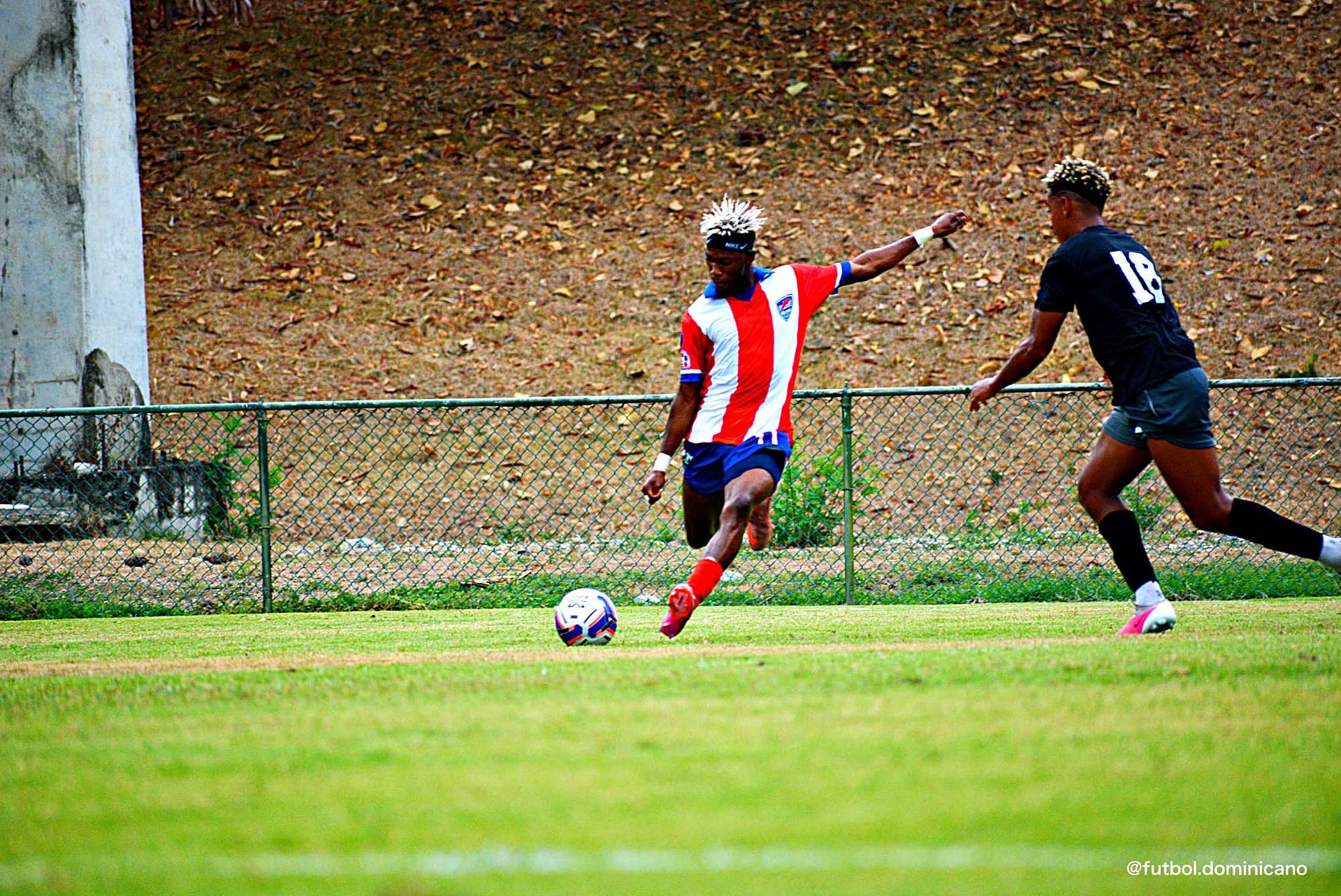 DelfinesVsJarabacoa-futboldominicano.com7K1_0218